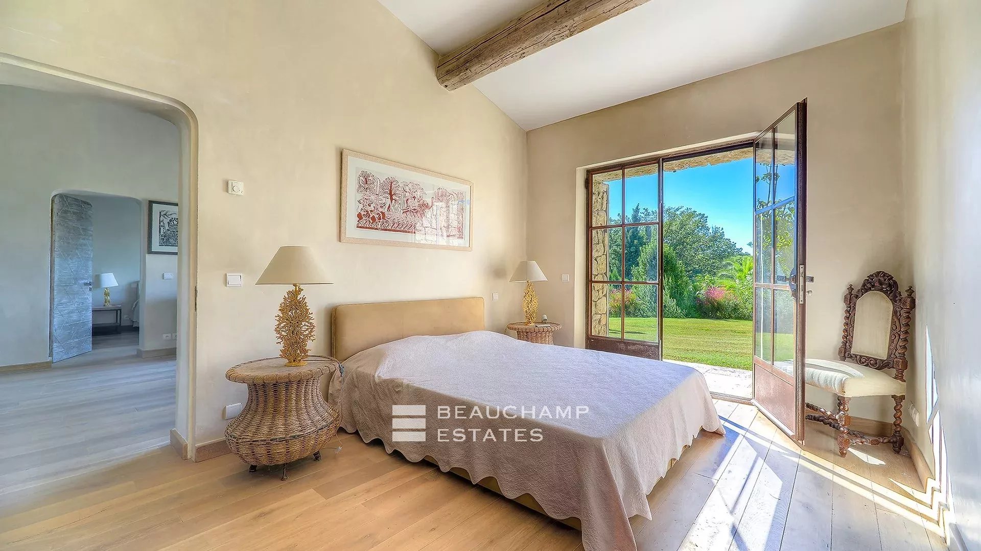 Mas Provençal de 6 chambres avec Tennis à Mougins Mougins – Superb Provençal Mas with 6 bedrooms and private Tennis