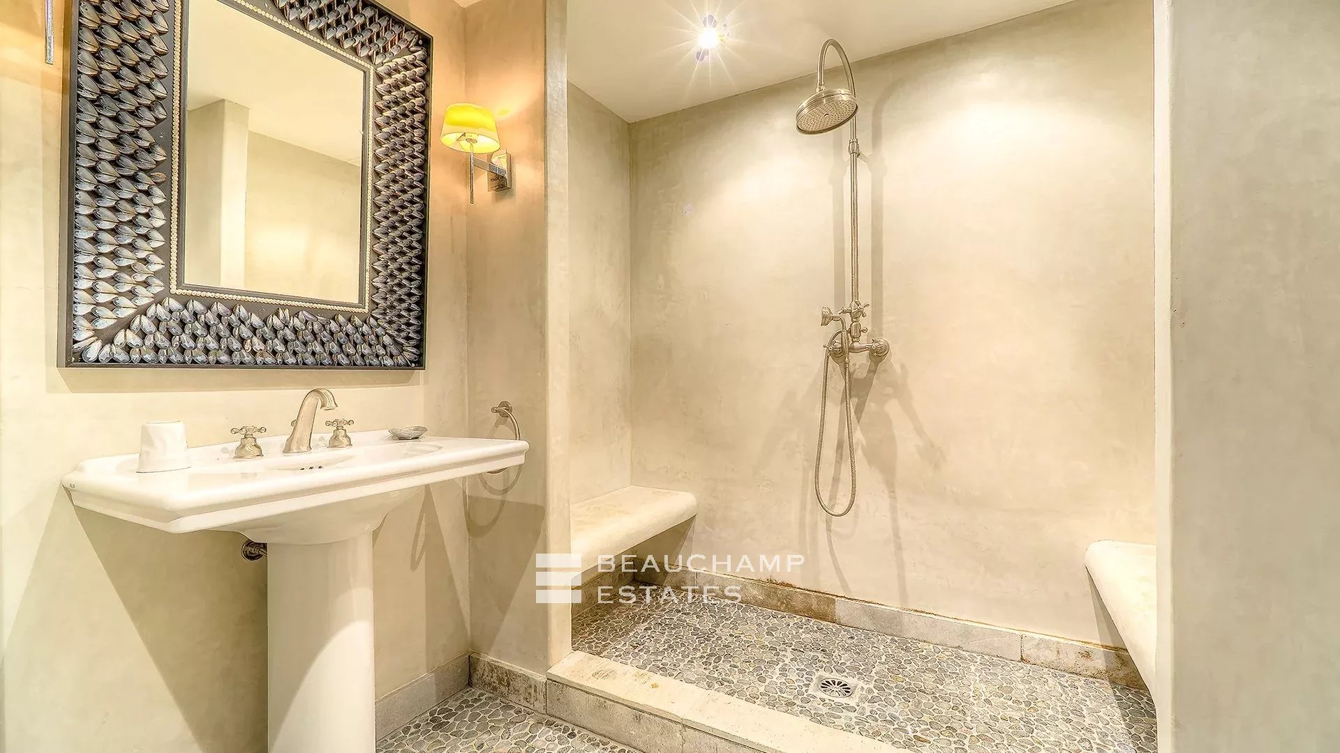 Mas Provençal de 6 chambres avec Tennis à Mougins Mougins – Superb Provençal Mas with 6 bedrooms and private Tennis