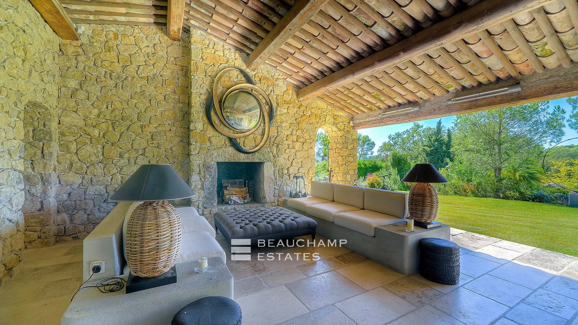 Mas Provençal de 6 chambres avec Tennis à Mougins Mougins – Superb Provençal Mas with 6 bedrooms and private Tennis