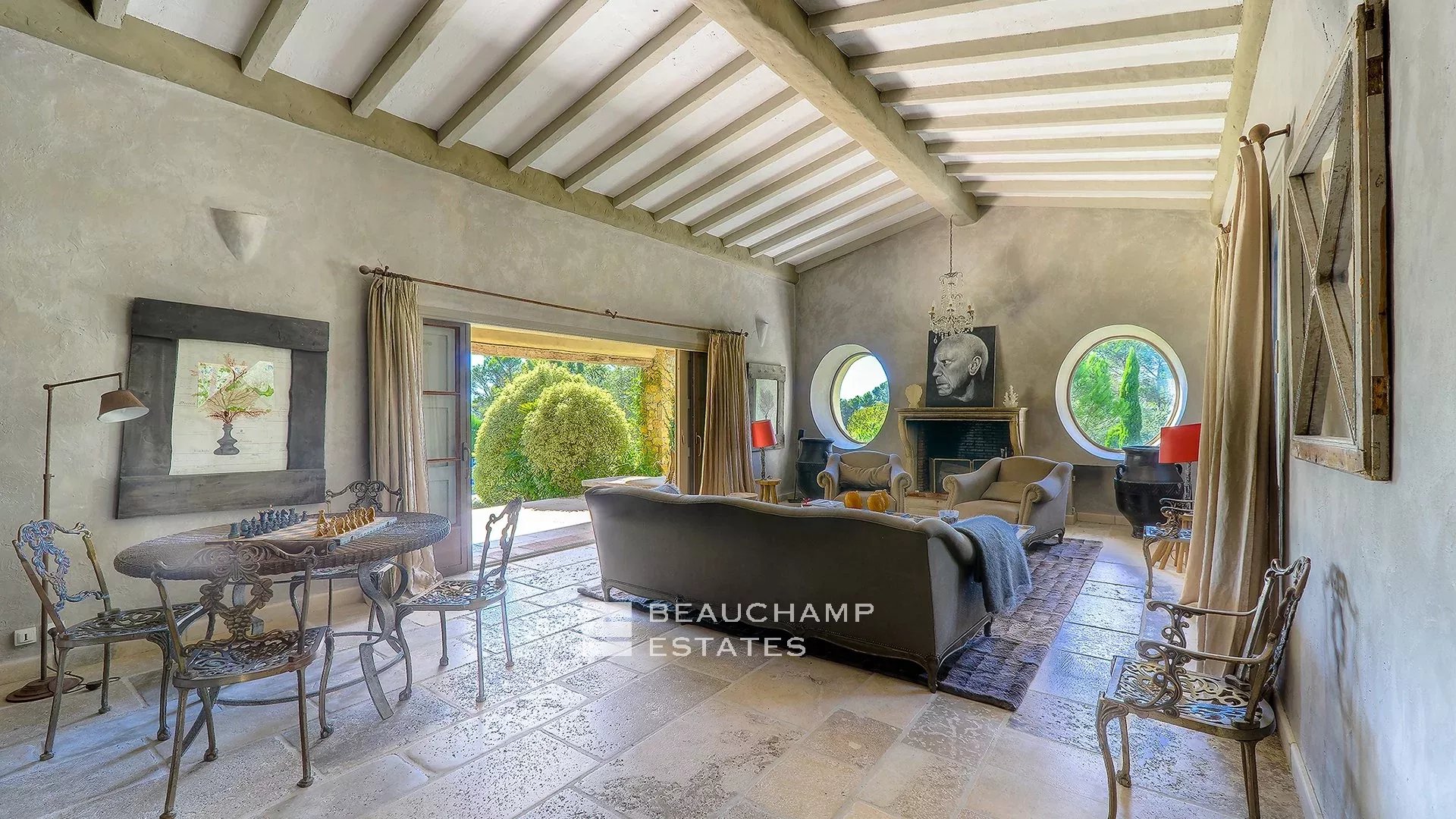 Mas Provençal de 6 chambres avec Tennis à Mougins Mougins – Superb Provençal Mas with 6 bedrooms and private Tennis