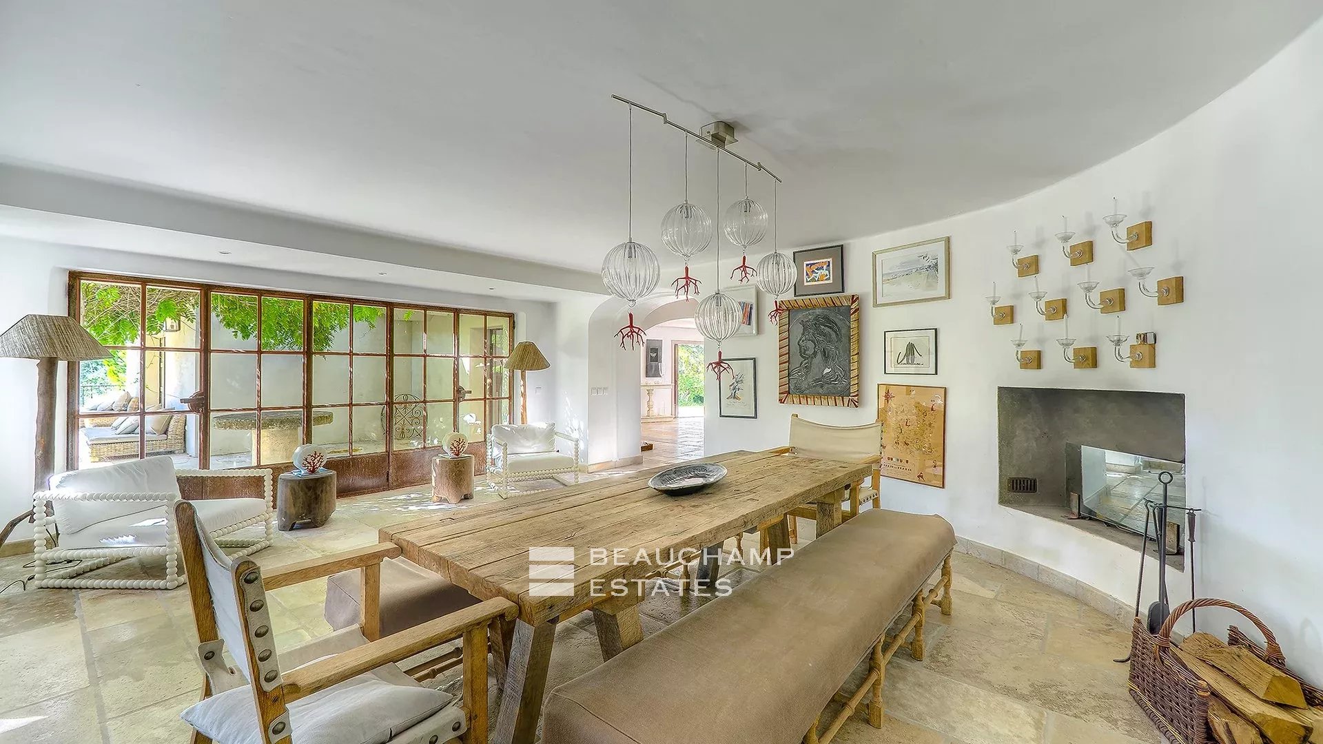 Mas Provençal de 6 chambres avec Tennis à Mougins Mougins – Superb Provençal Mas with 6 bedrooms and private Tennis