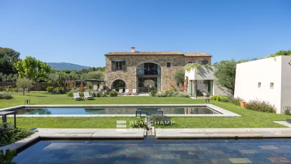 Neo-Provencal 6-Bedroom Family Property with Cinema and Game Room in the Heart of a Residential Area of Mouans-Sartoux