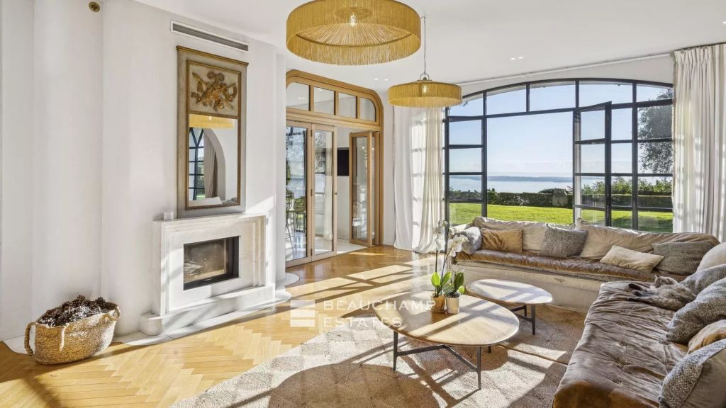 Neo-provençal 6-bedroom villa with panoramic sea views – Cannes