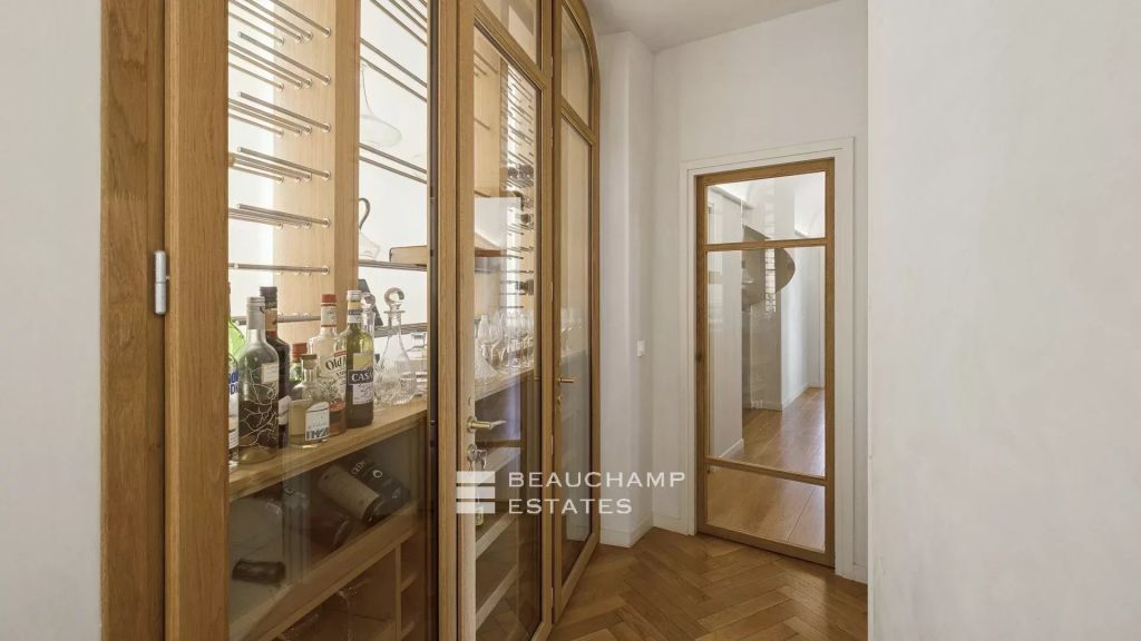 Neo-provençal 6-bedroom villa with panoramic sea views – Cannes