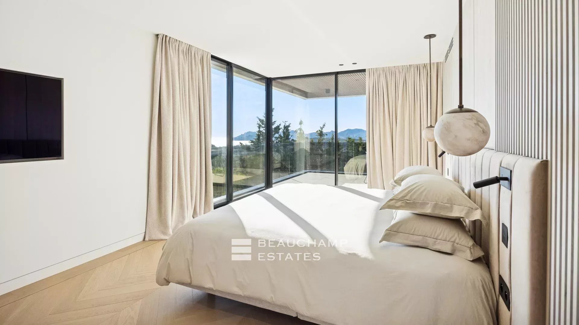 New contemporary villa with sea view – Le Cannet New contemporary villa with sea view – Le Cannet