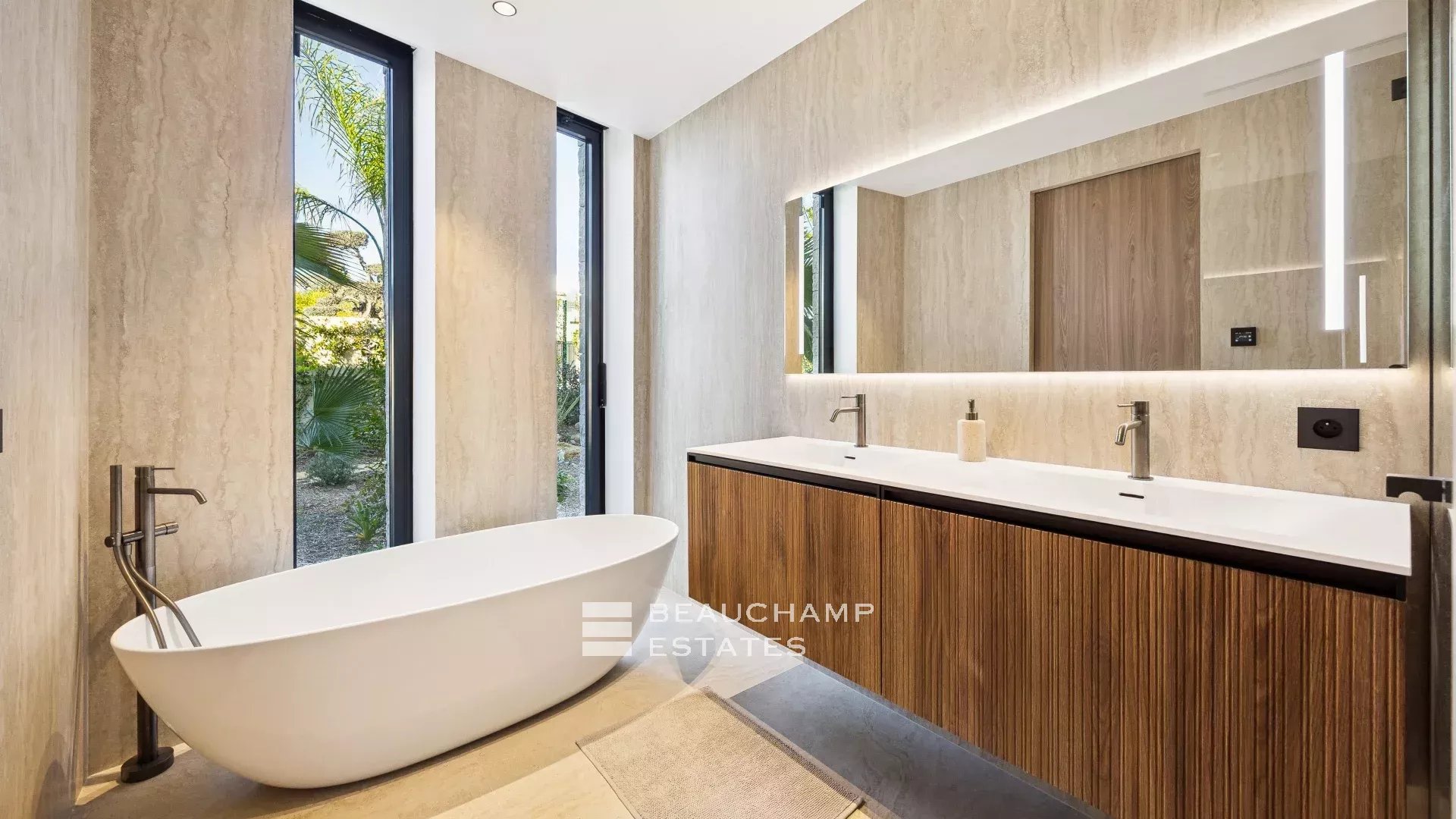 New contemporary villa with sea view – Le Cannet New contemporary villa with sea view – Le Cannet