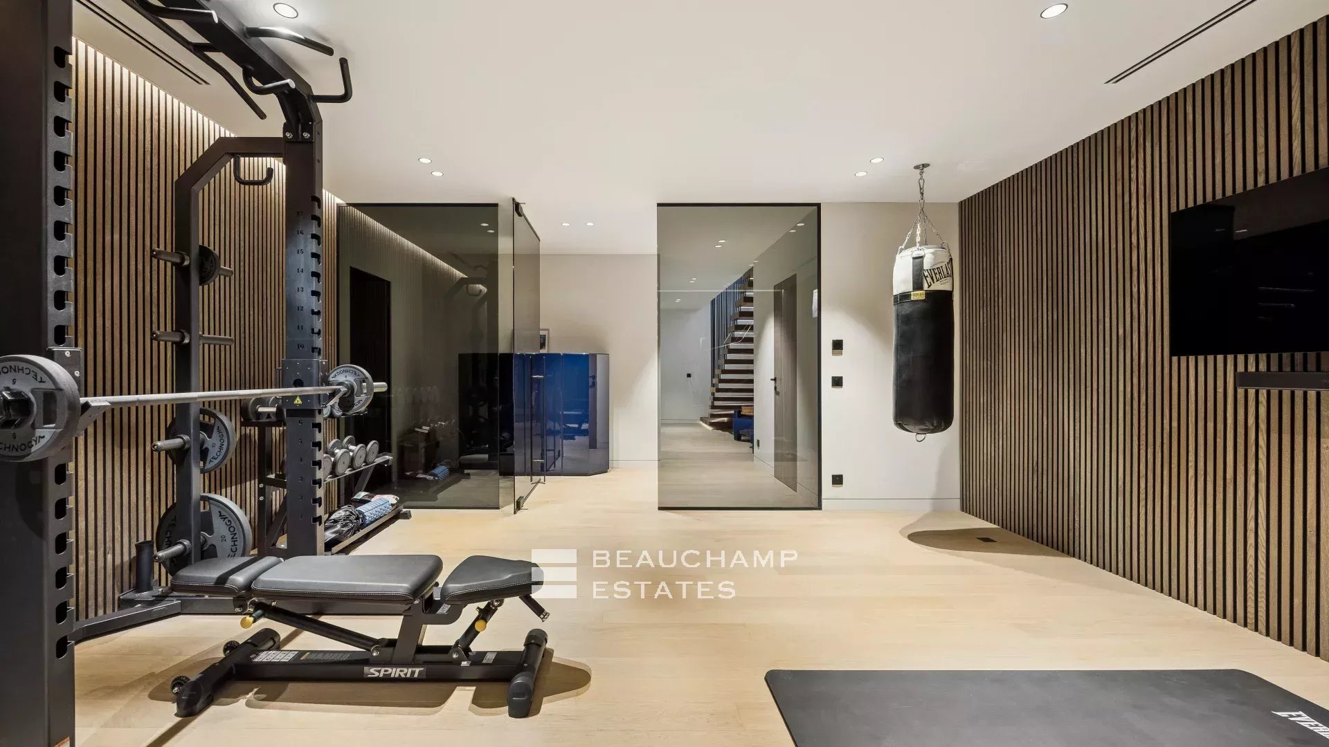 New contemporary villa with sea view – Le Cannet New contemporary villa with sea view – Le Cannet