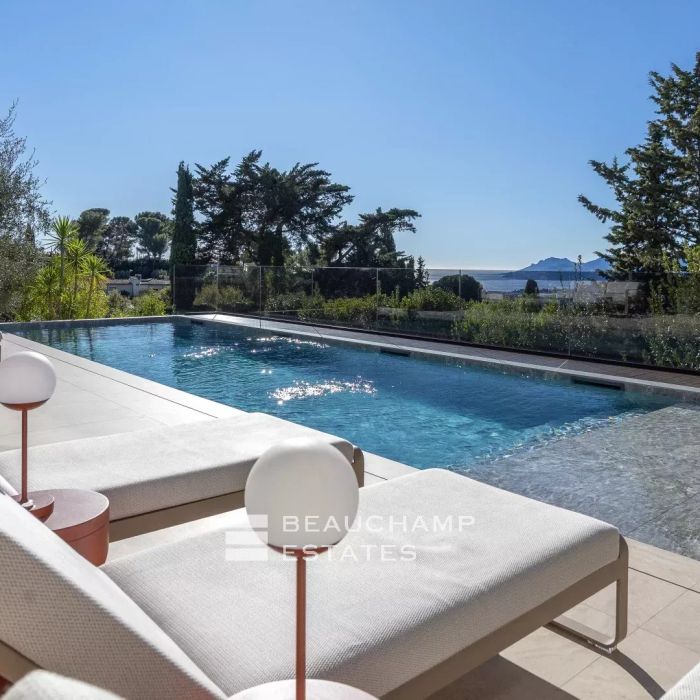 Villa contemporaine neuve avec vue mer – Le Cannet