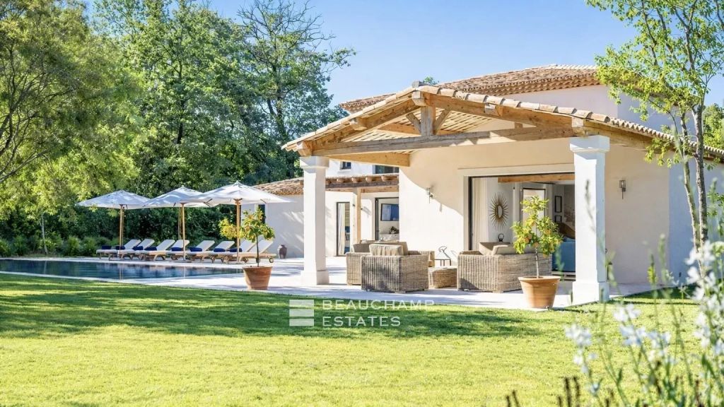 New property walking distance of Canoubiers beach and the center of Saint-Tropez