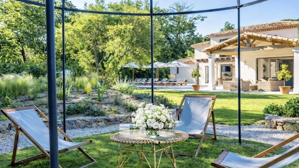 New property walking distance of Canoubiers beach and the center of Saint-Tropez