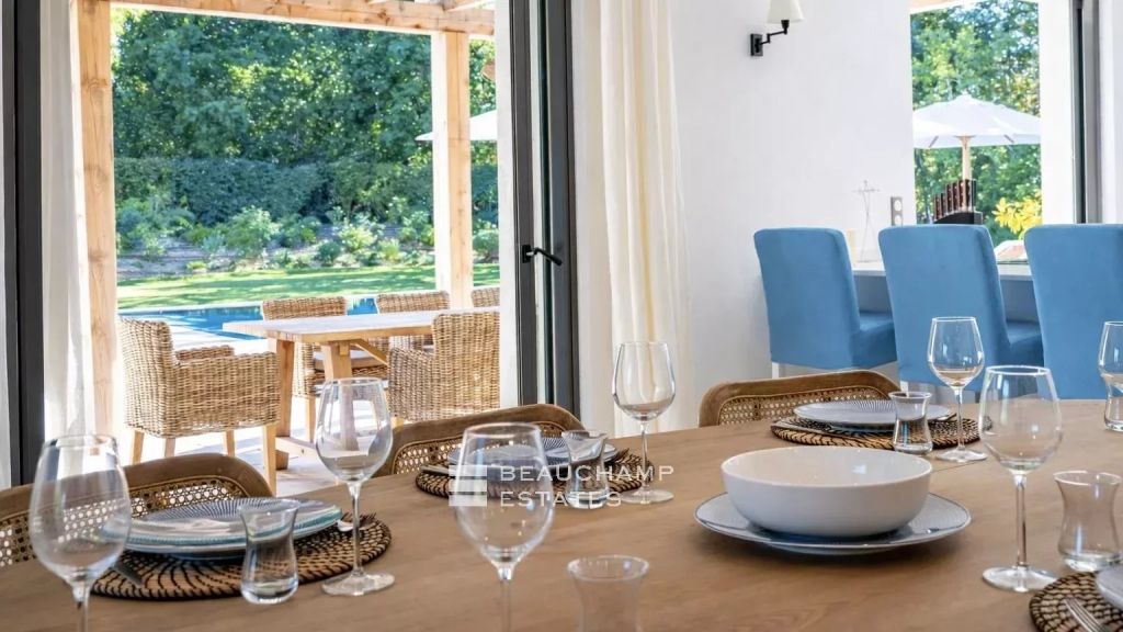 New property walking distance of Canoubiers beach and the center of Saint-Tropez