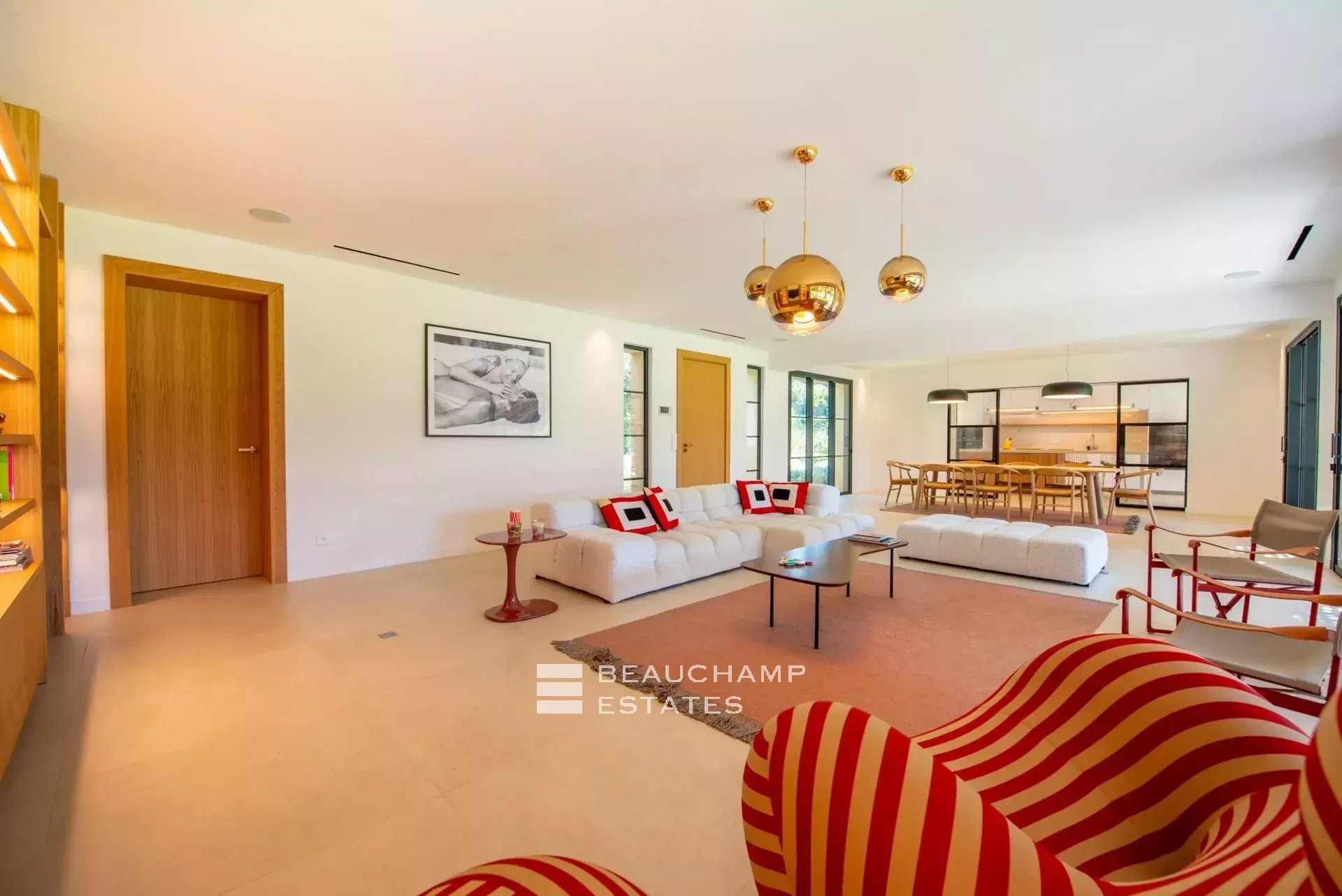 New villa in the heart of the Parcs of Saint-Tropez New villa in the heart of the Parcs of Saint-Tropez