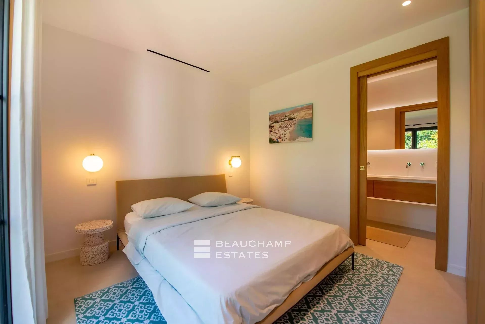 New villa in the heart of the Parcs of Saint-Tropez New villa in the heart of the Parcs of Saint-Tropez