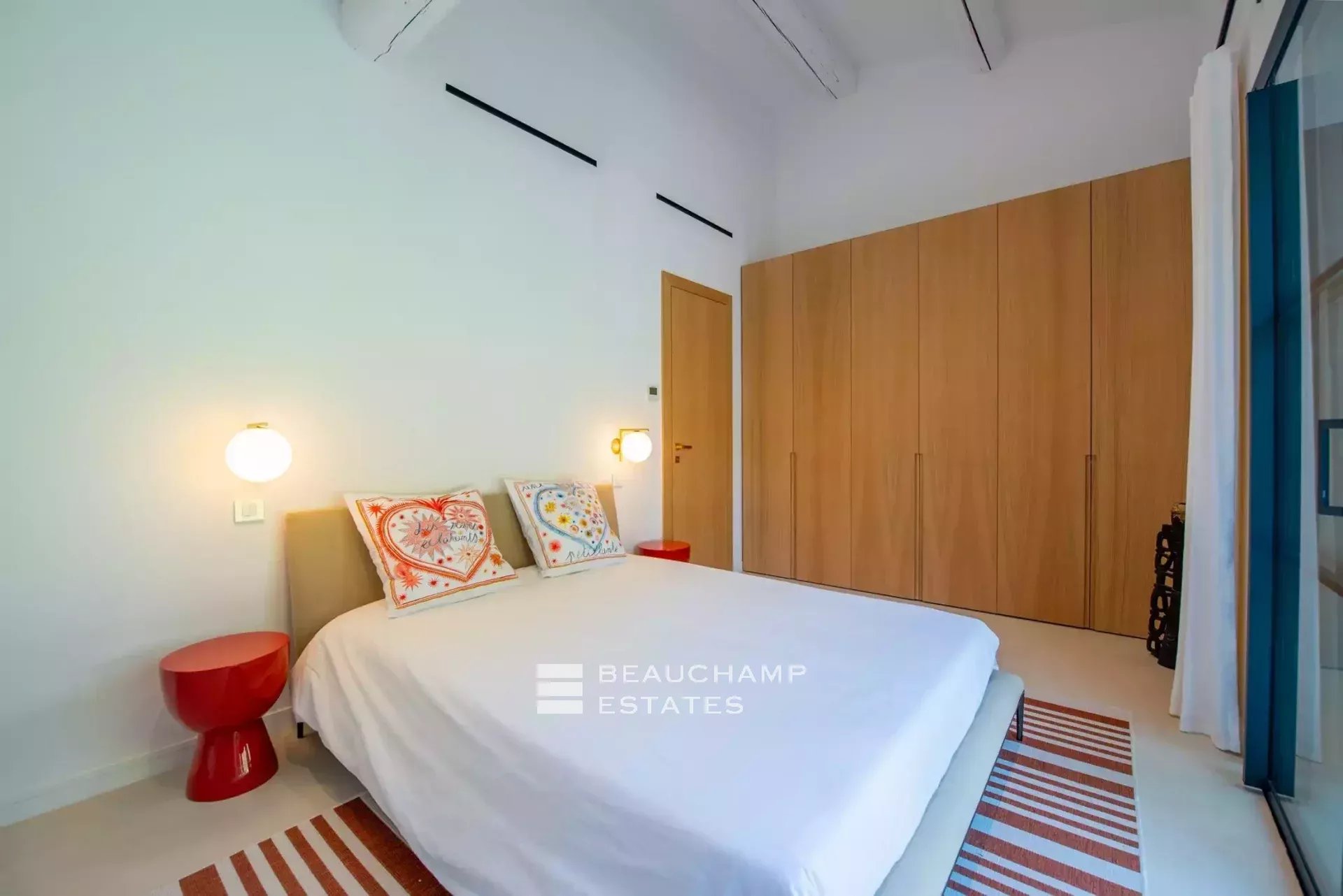 New villa in the heart of the Parcs of Saint-Tropez New villa in the heart of the Parcs of Saint-Tropez