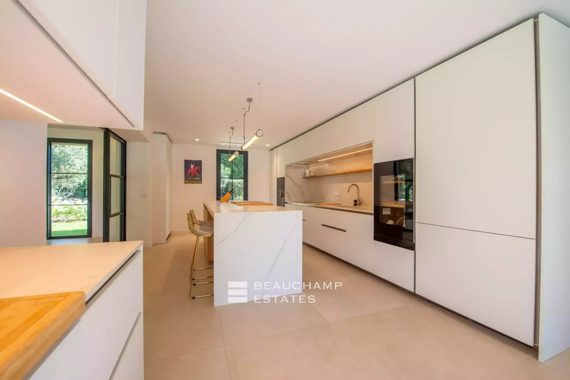 New villa in the heart of the Parcs of Saint-Tropez New villa in the heart of the Parcs of Saint-Tropez