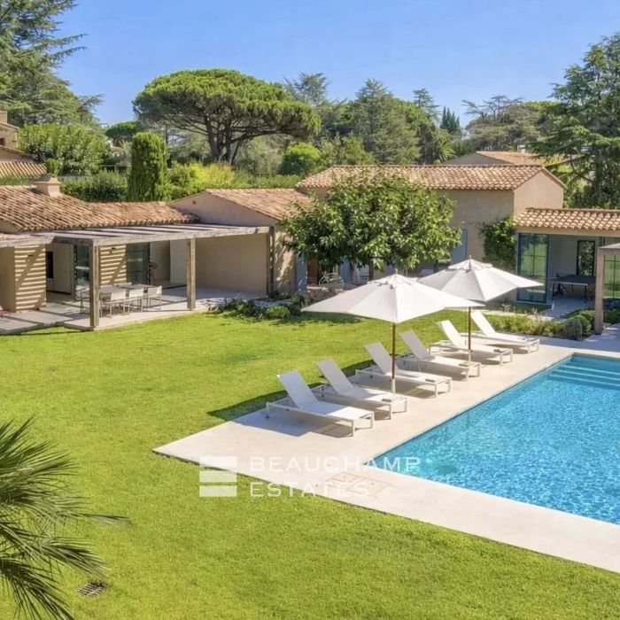 New villa in the heart of the Parcs of Saint-Tropez