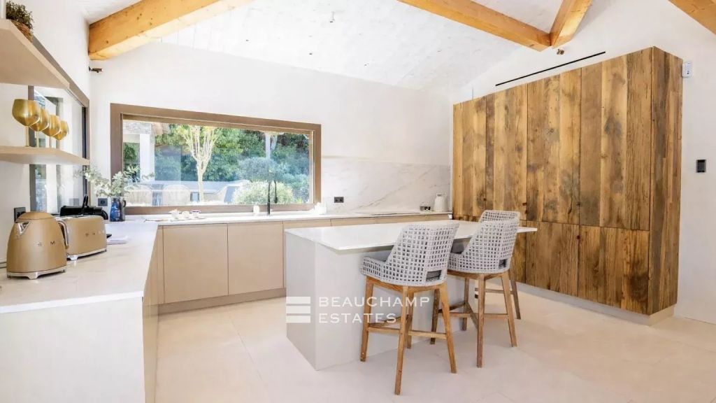 New villa within walking distance of Pampelonne Beach and Club 55 – Ramatuelle