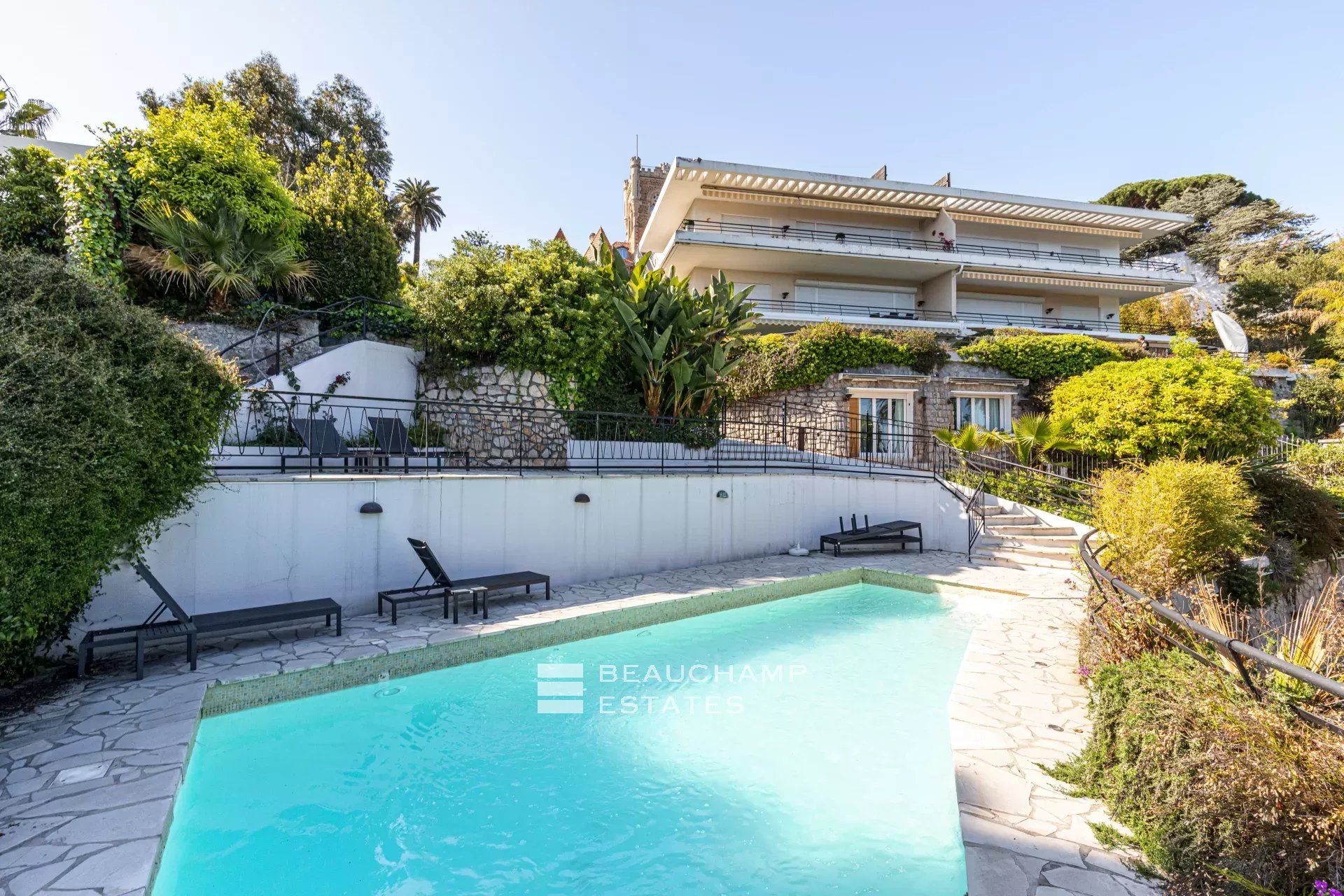 Penthouse with a stunning sea view Penthouse with a stunning sea view