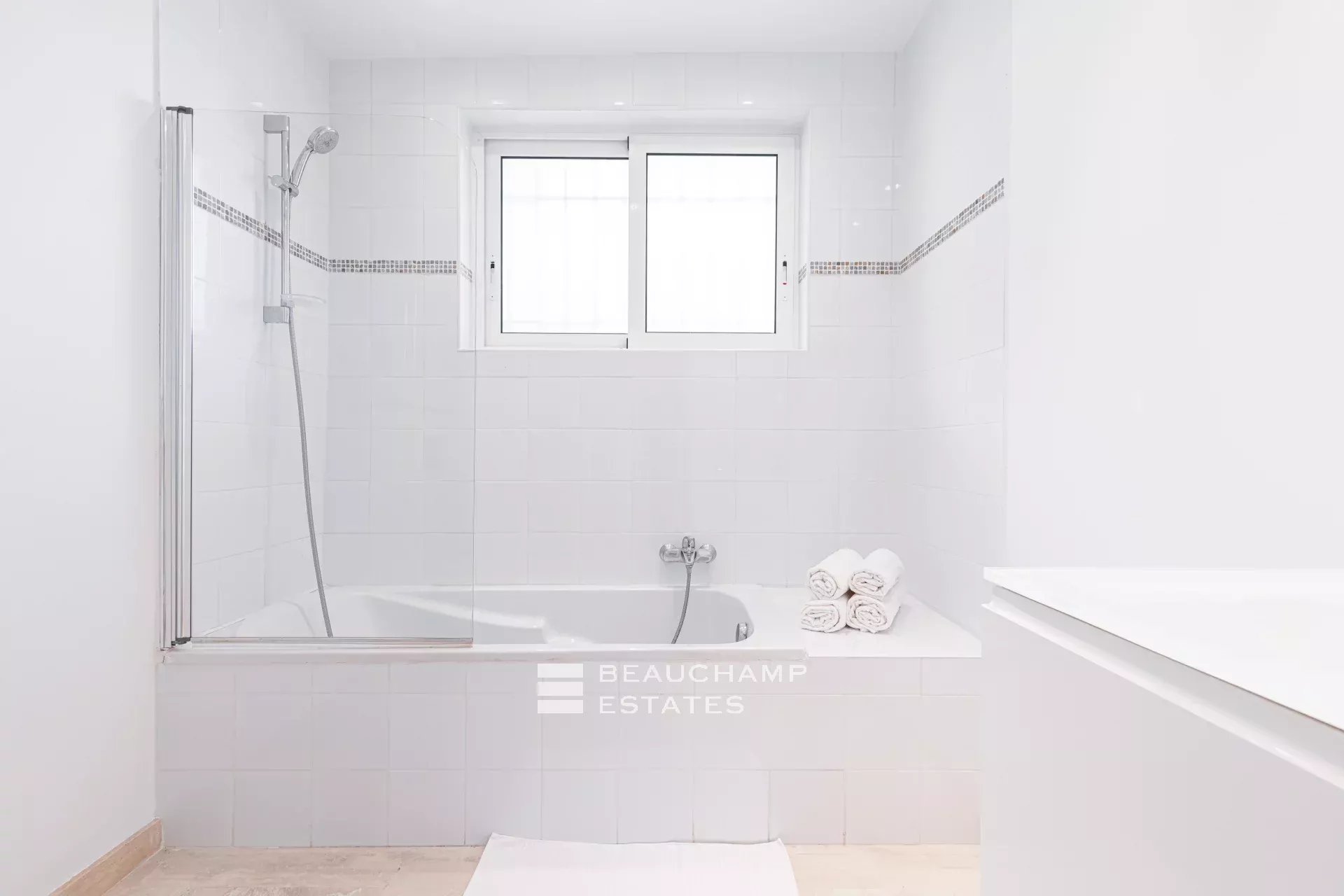 Penthouse with a stunning sea view Penthouse with a stunning sea view