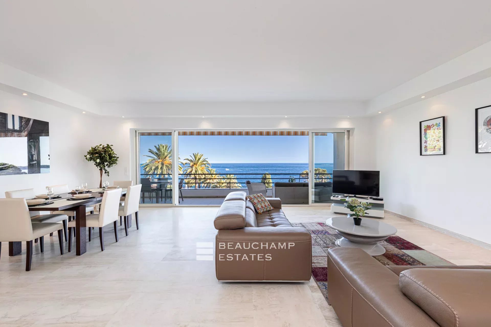 Penthouse with a stunning sea view Penthouse with a stunning sea view