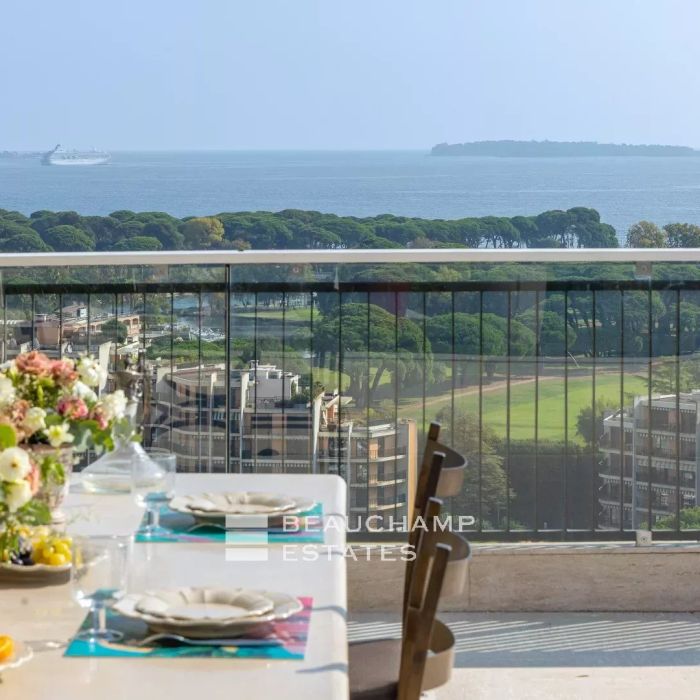 Penthouse avec vue mer panoramique – Mandelieu-La Napoule