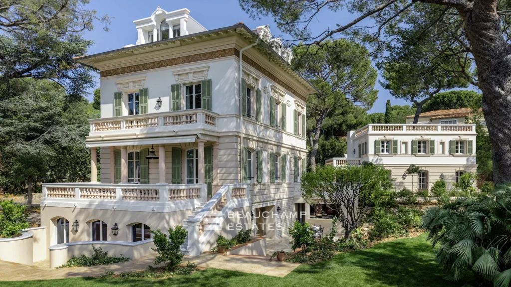 Prestige villa with 5 bedrooms in Saint-Jean-Cap-Ferrat