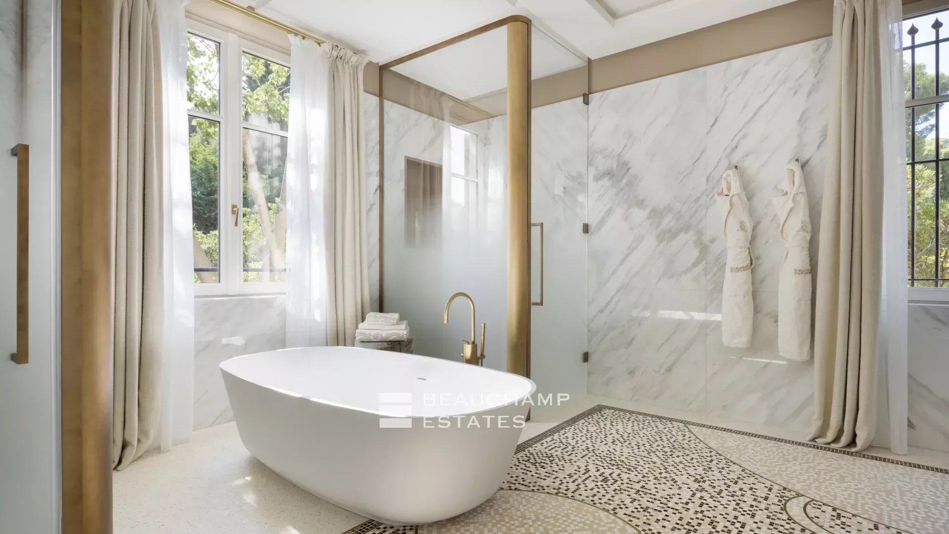 Prestige villa with 5 bedrooms in Saint-Jean-Cap-Ferrat Prestige villa with 5 bedrooms in Saint-Jean-Cap-Ferrat