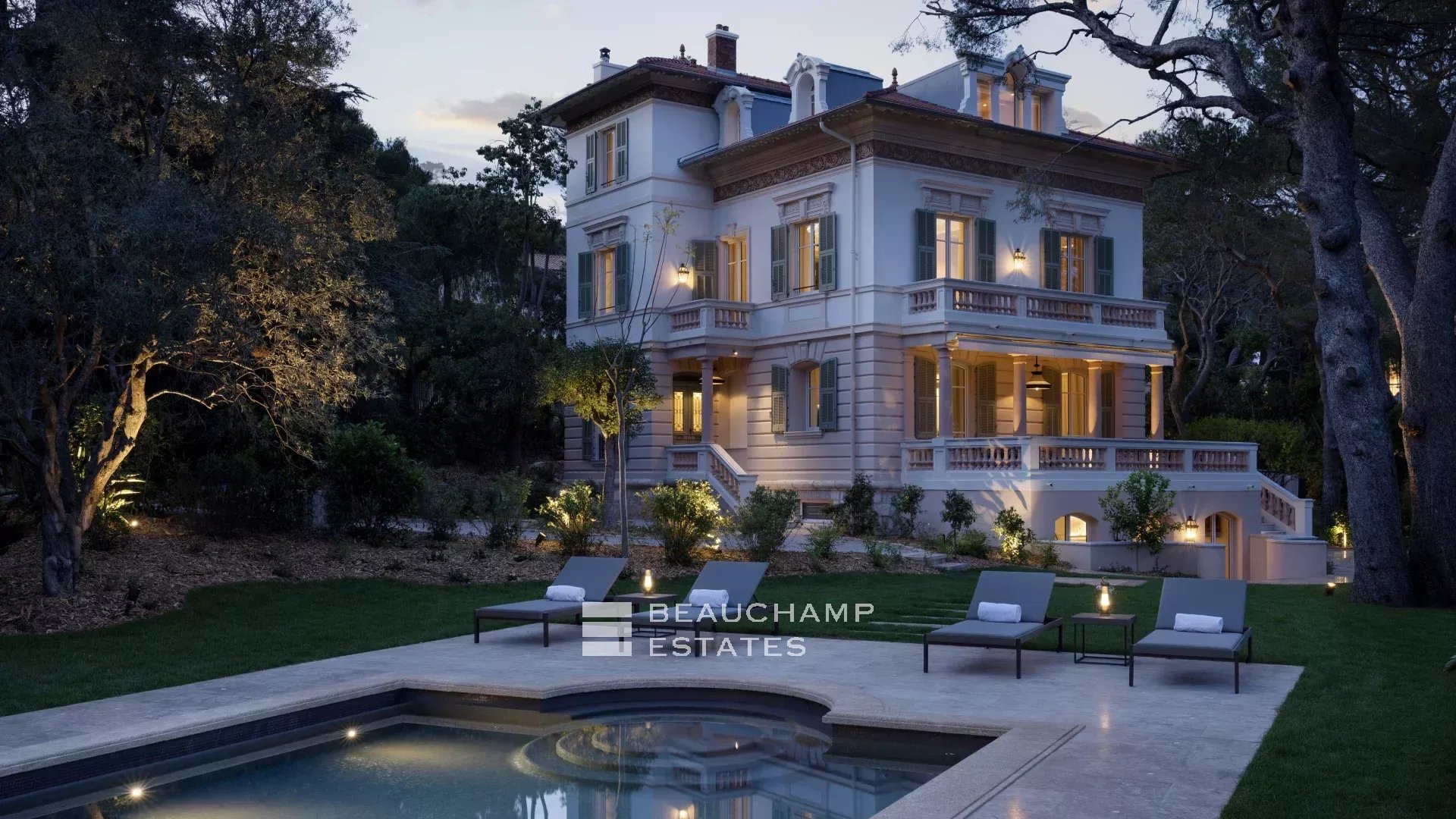 Prestige villa with 5 bedrooms in Saint-Jean-Cap-Ferrat Prestige villa with 5 bedrooms in Saint-Jean-Cap-Ferrat