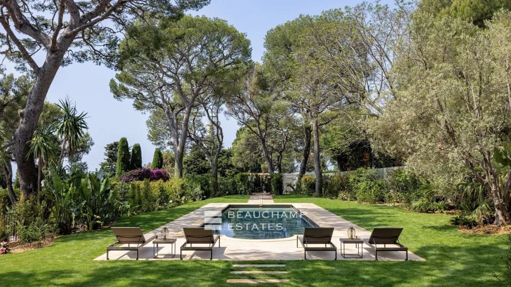 Prestige villa with 5 bedrooms in Saint-Jean-Cap-Ferrat