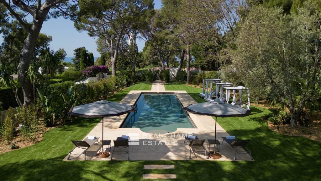Prestige villa with 5 bedrooms in Saint-Jean-Cap-Ferrat