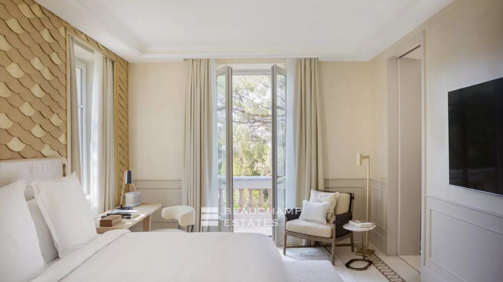 Prestige villa with 5 bedrooms in Saint-Jean-Cap-Ferrat