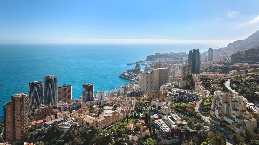 PRESTIGIOUS VILLA, ART DECO STYLE