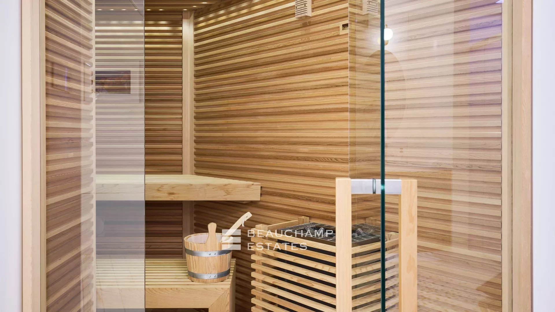 PRESTIGIOUS VILLA, ART DECO STYLE PRESTIGIOUS VILLA, ART DECO STYLE