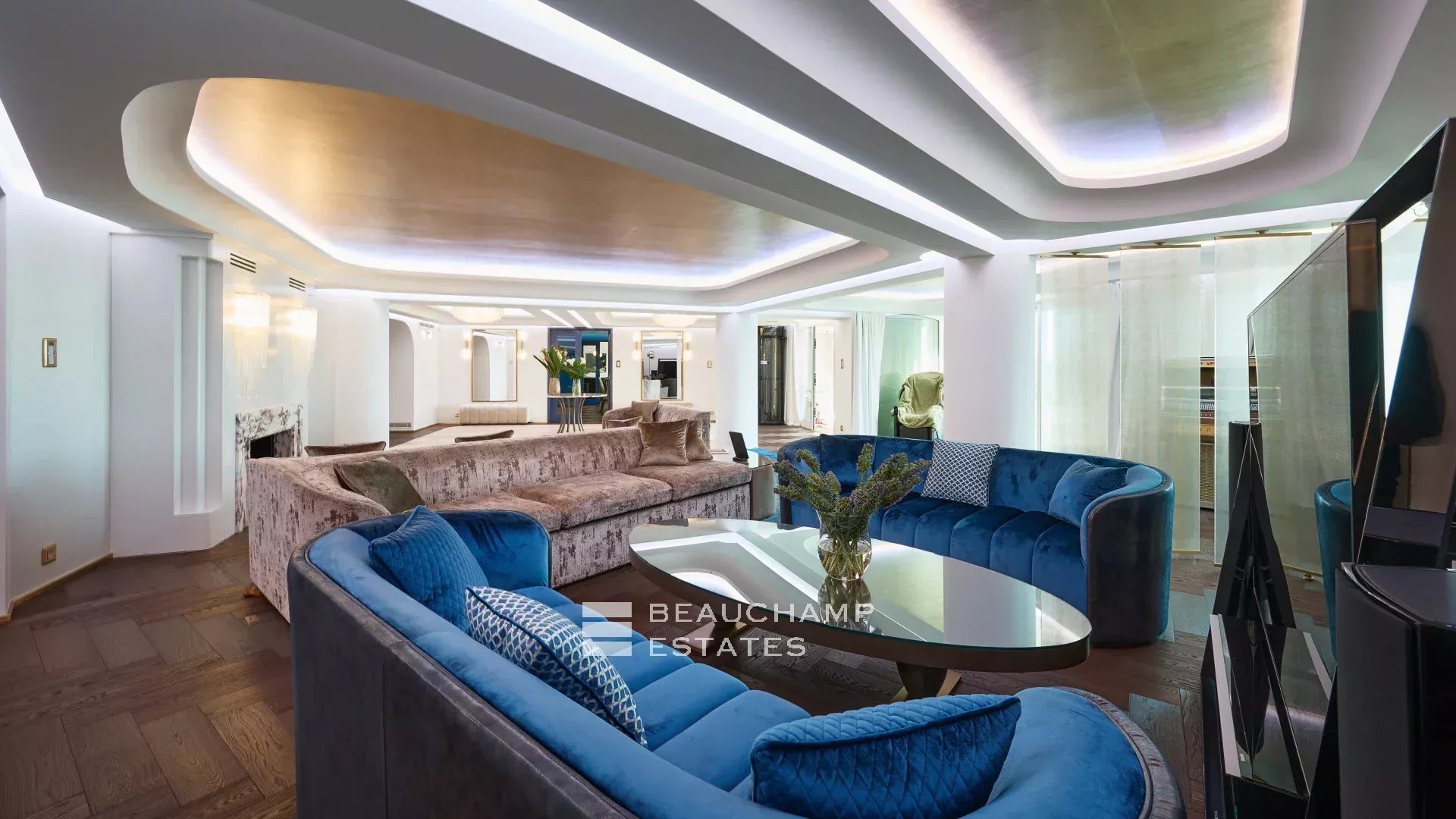 PRESTIGIOUS VILLA, ART DECO STYLE PRESTIGIOUS VILLA, ART DECO STYLE