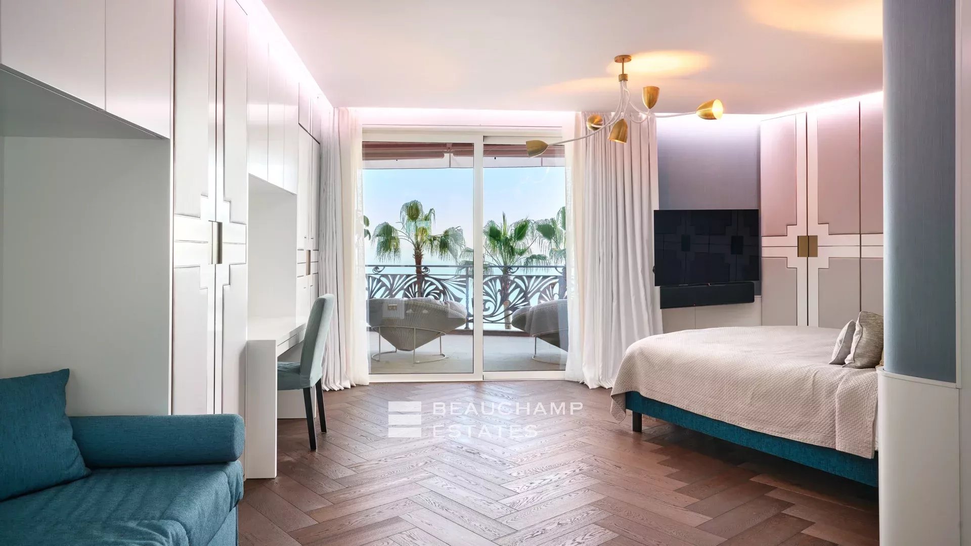 PRESTIGIOUS VILLA, ART DECO STYLE PRESTIGIOUS VILLA, ART DECO STYLE