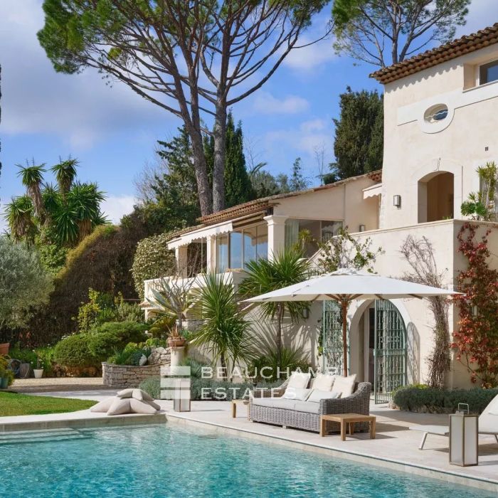 Villa provençale de 4 chambres surplombant les collines à proximité du village de Mougins