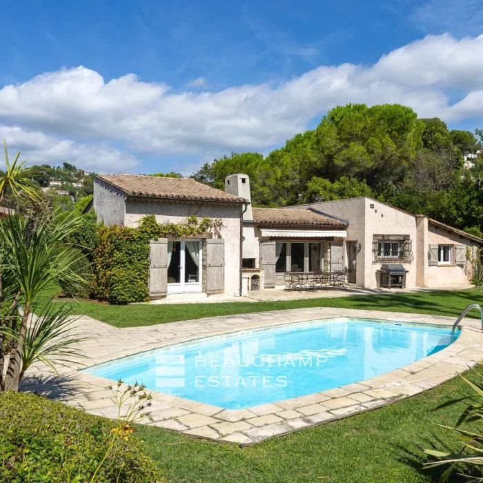 Villa provençale avec piscine