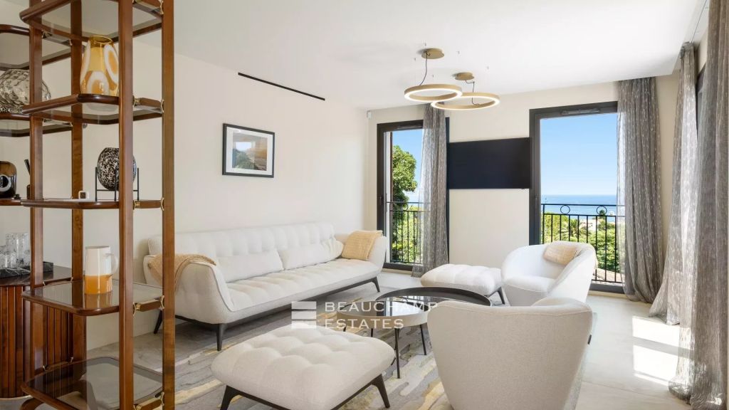 Provincial style villa with 3 bedrooms at St Jean Cap Ferrat