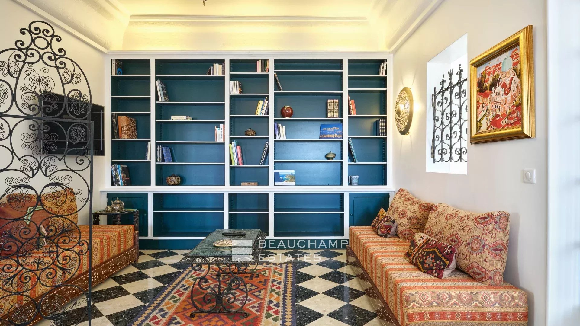 Appartement 3 chambres rénové avec grand jardin – Cannes Californie Renovated 3 bedroom apartment with large garden – Cannes Californie