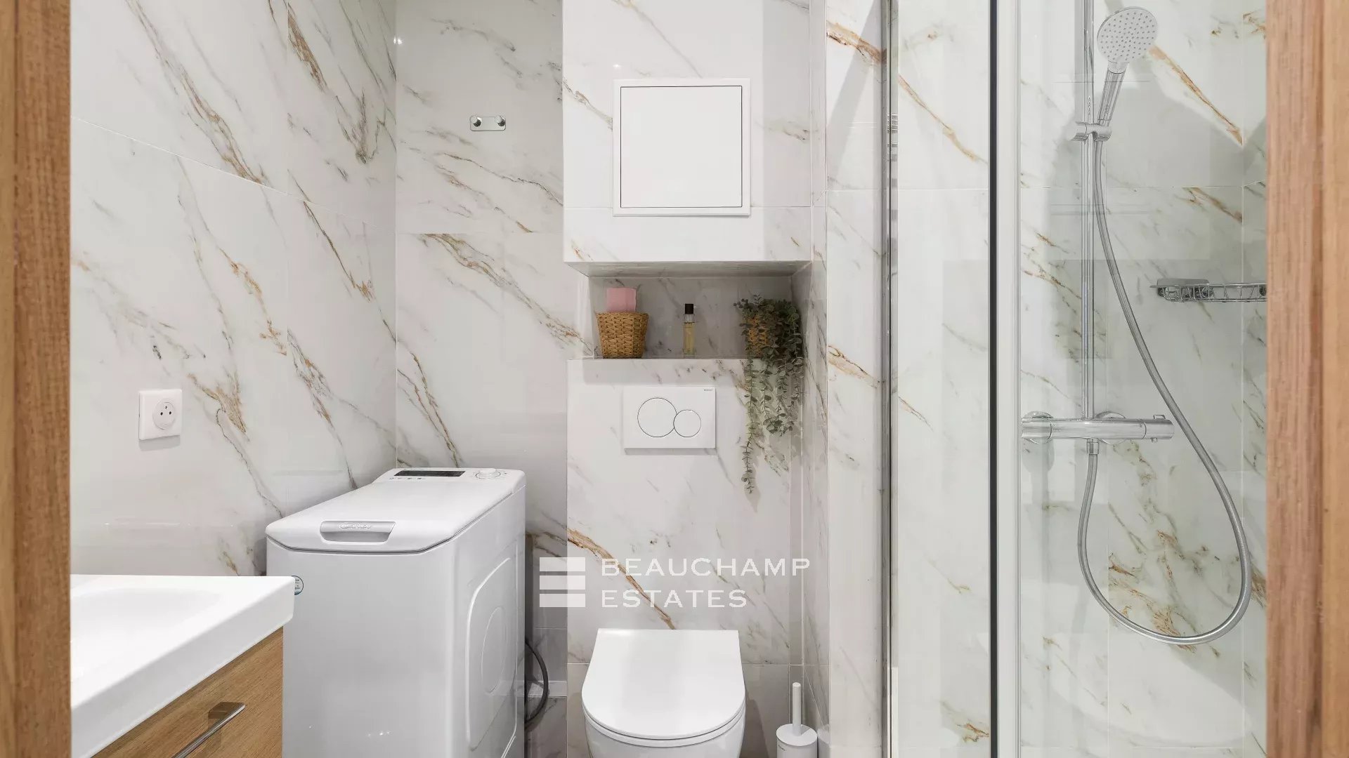 Renovated studio – Palais Miramar Renovated studio – Palais Miramar