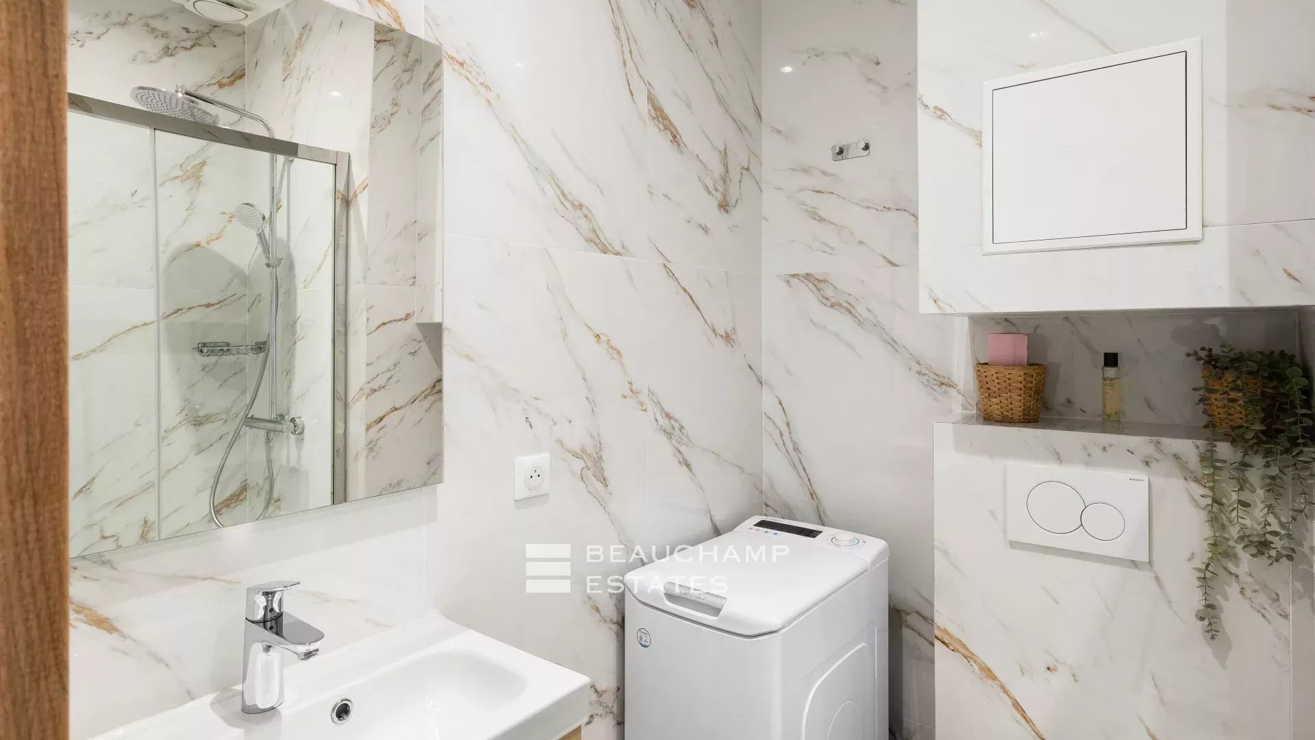 Renovated studio – Palais Miramar Renovated studio – Palais Miramar