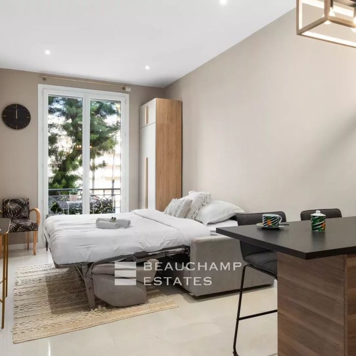 Renovated studio – Palais Miramar