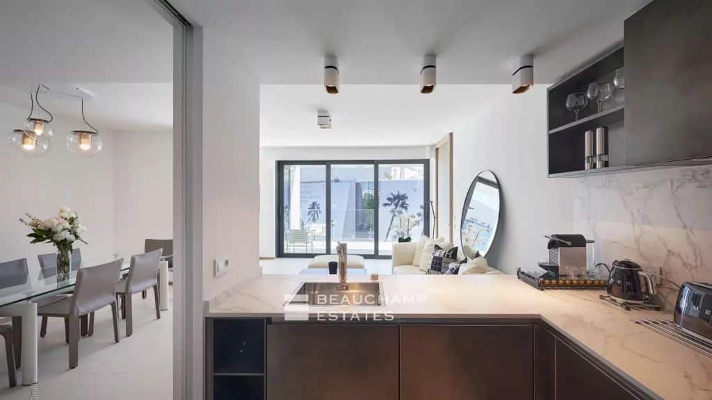 Rental apartment in Cannes first croisette