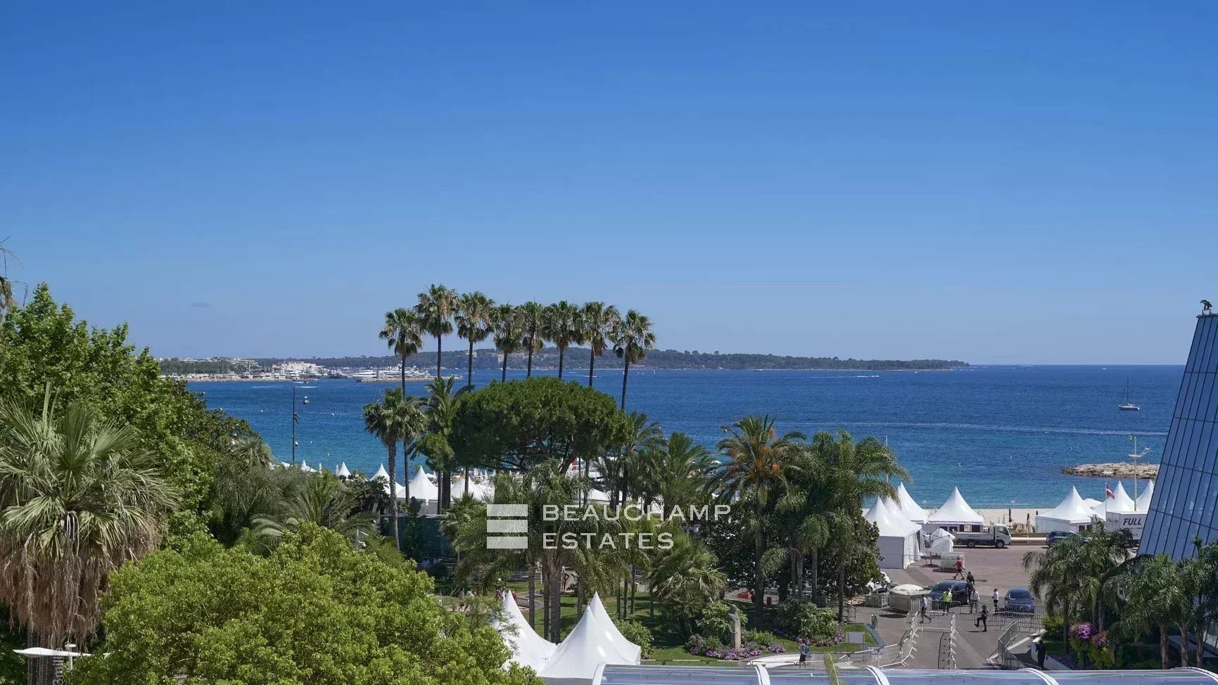 Location appartement Cannes first croisette Rental apartment in Cannes first croisette
