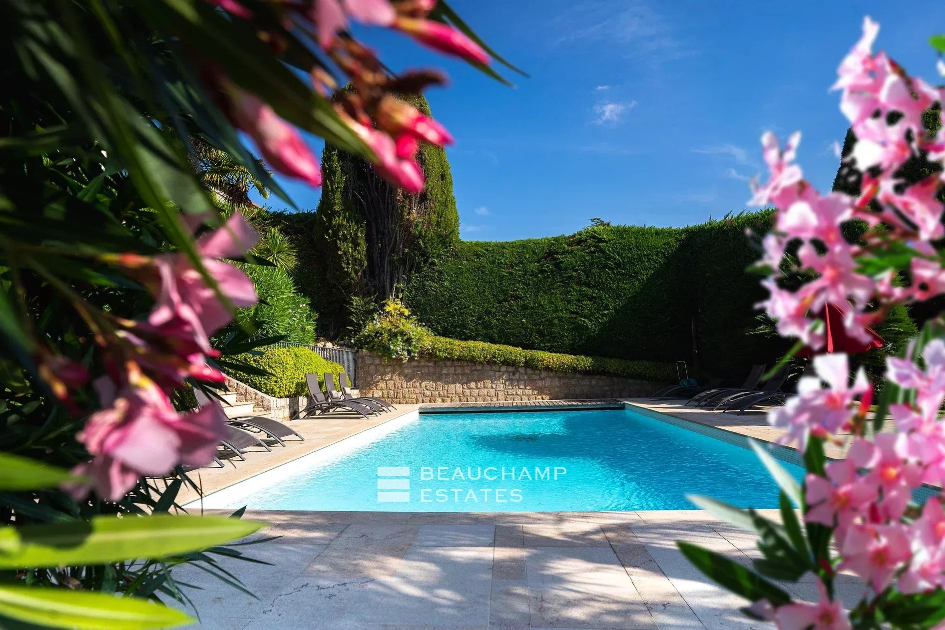 Seaside Provençal villa in Saint Jean Cap Ferrat Seaside Provençal villa in Saint Jean Cap Ferrat