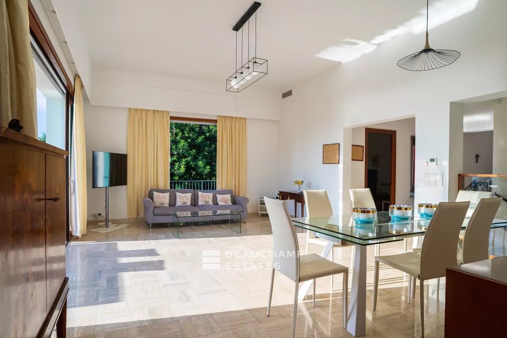 Seaside Provençal villa in Saint Jean Cap Ferrat