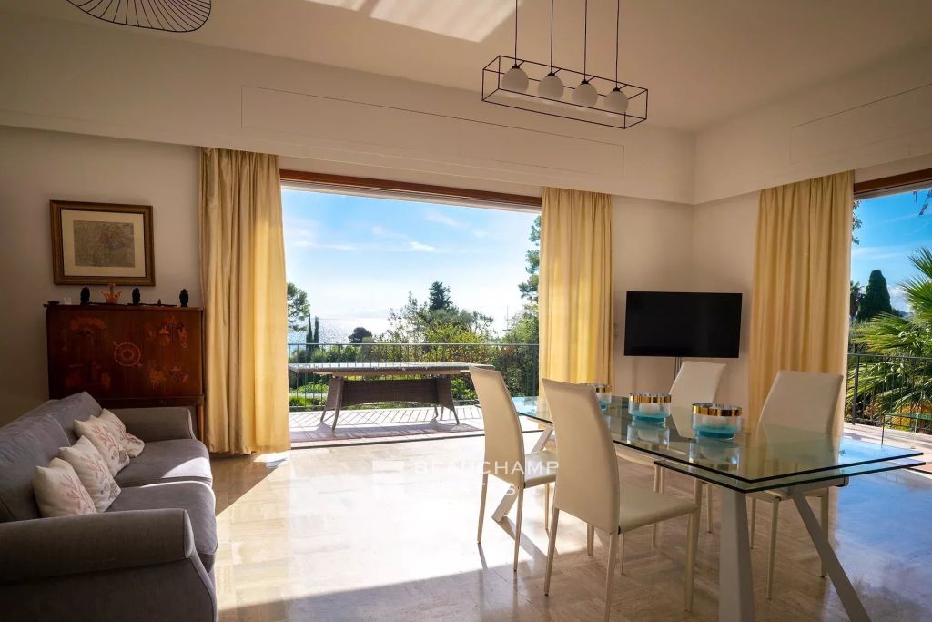 Seaside Provençal villa in Saint Jean Cap Ferrat