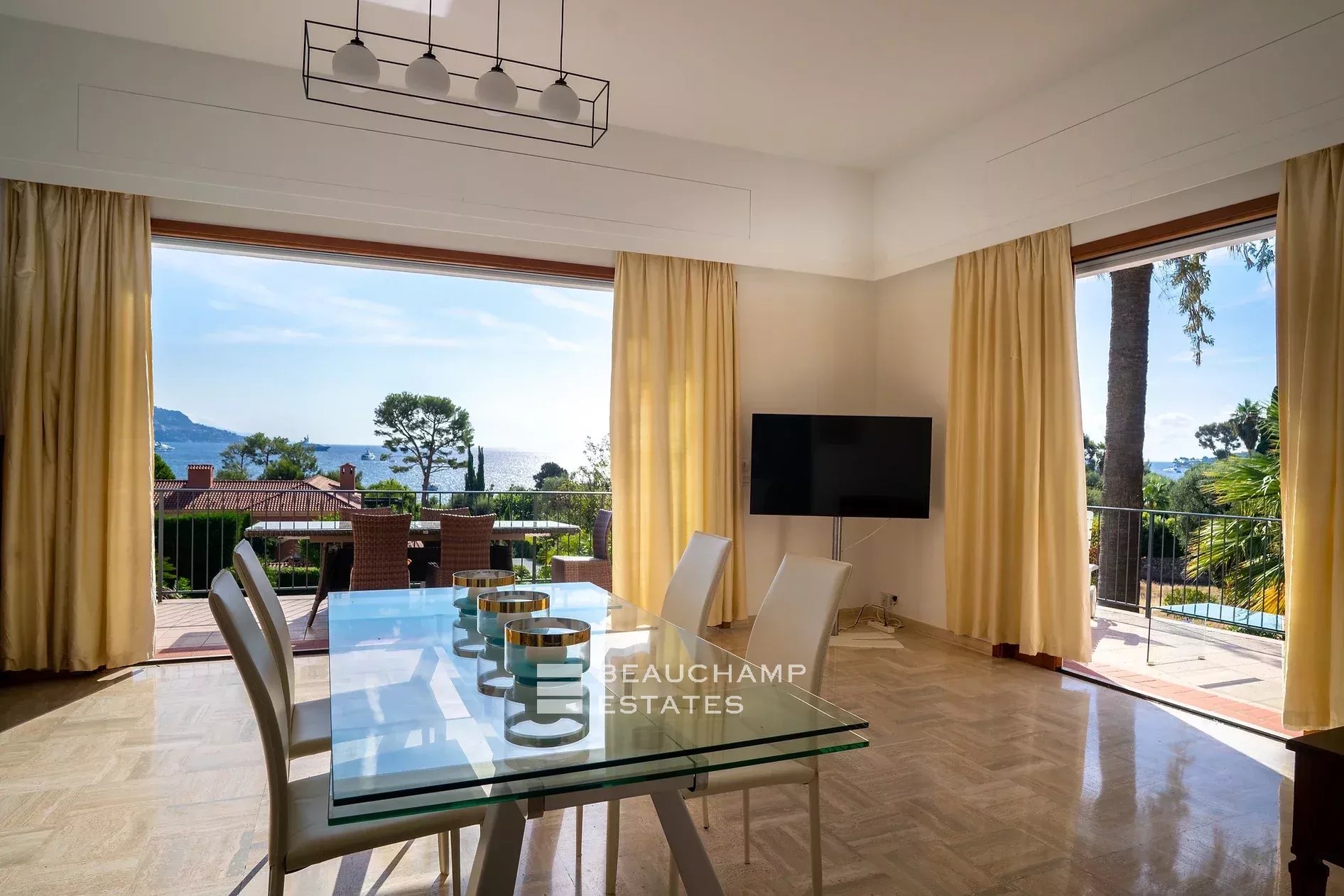 Seaside Provençal villa in Saint Jean Cap Ferrat Seaside Provençal villa in Saint Jean Cap Ferrat