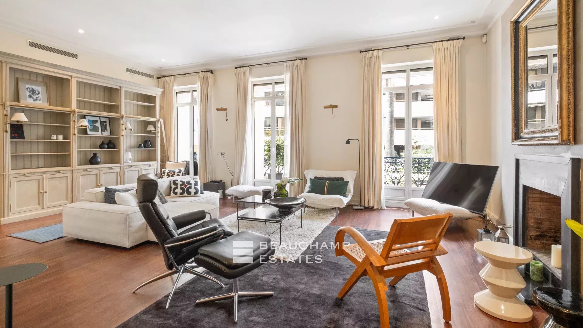 Spacieux et lumineux appartement 3 chambres – Cannes proche Palais Spacious and bright 3-bedroom apartment – Cannes near Palais