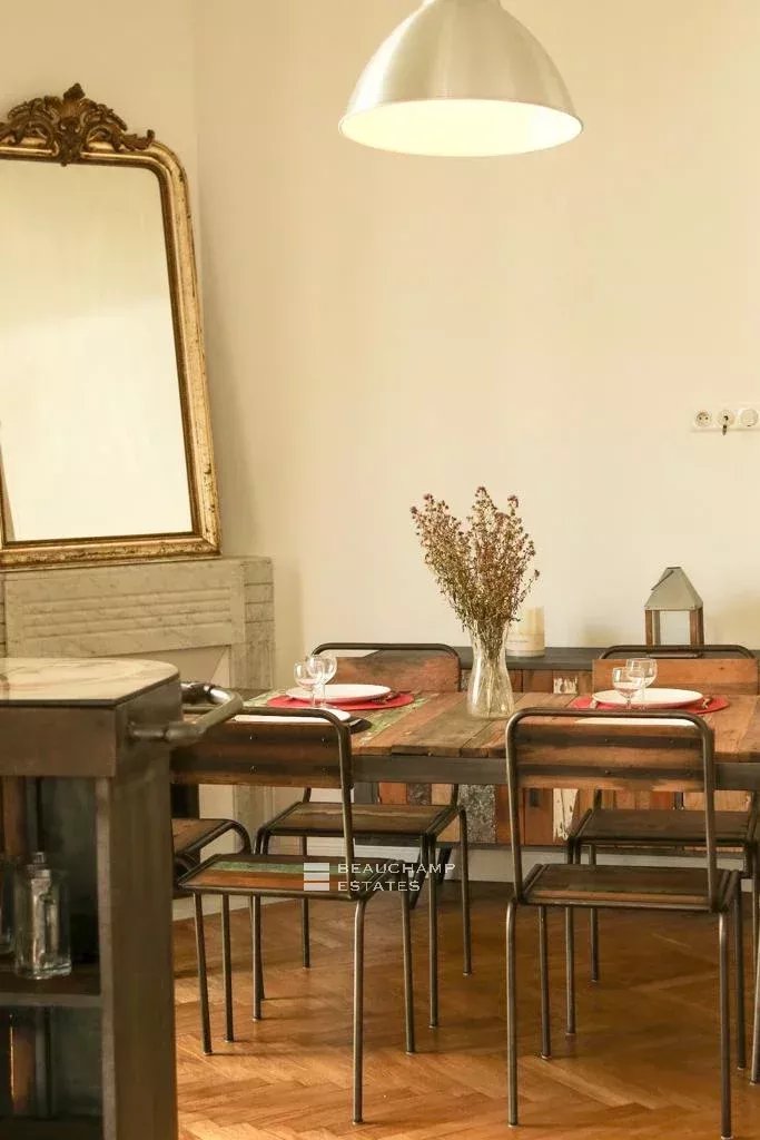 Appartement rénové, spacieux et confortable – Cannes Centre Spacious and comfortable renovated apartment – Cannes Center